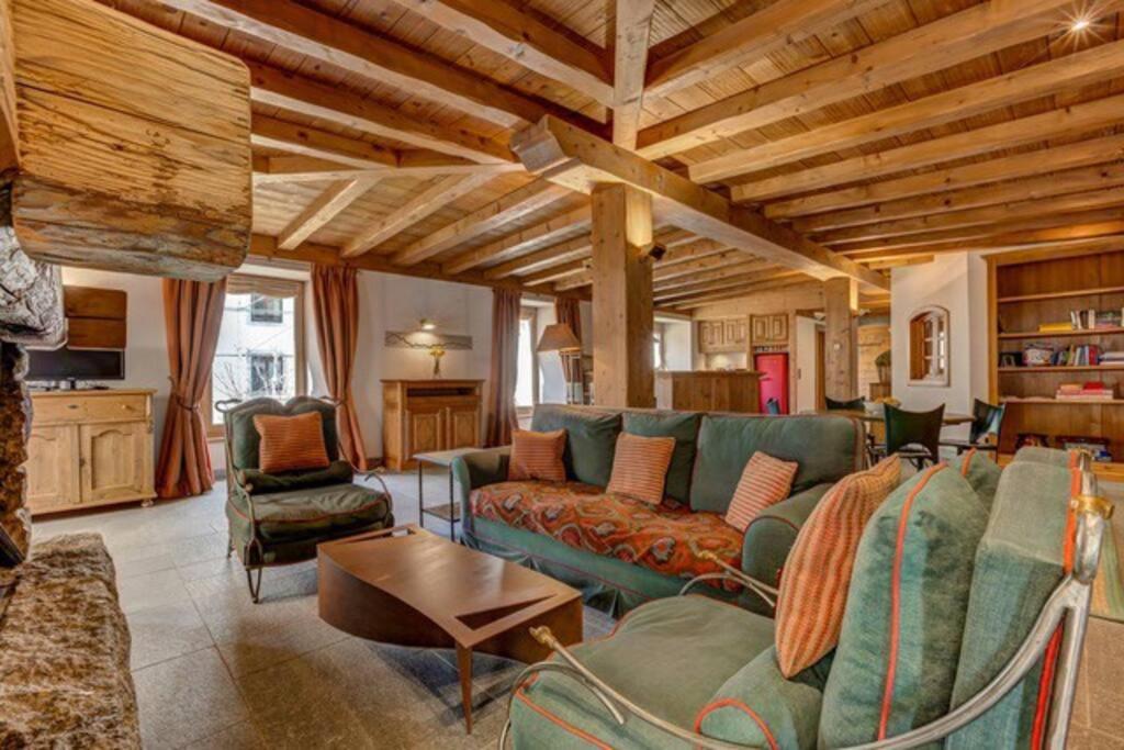 Spacious 3-Bed In The Heart Of Chamonix Exterior foto